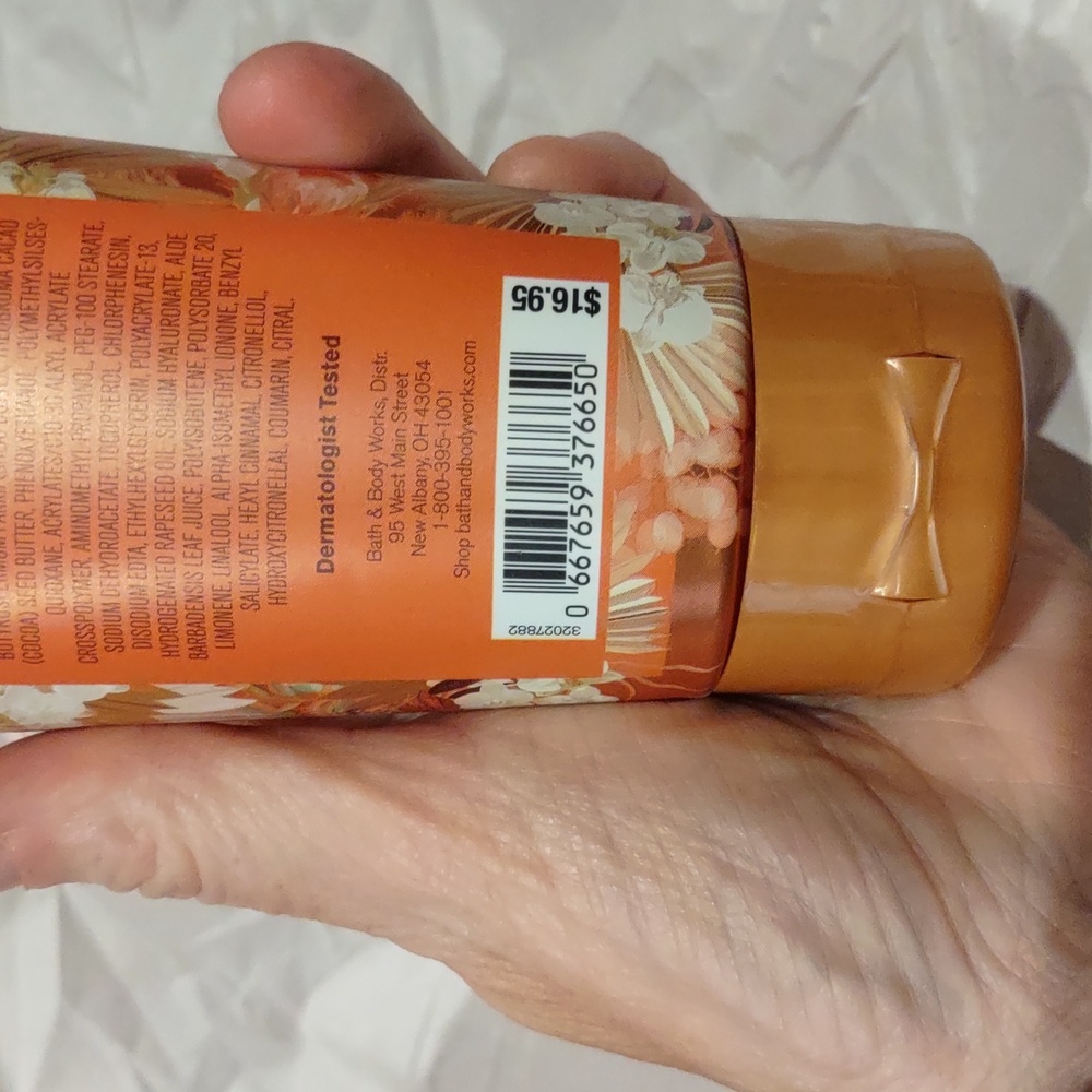 Bath & Body Works Fall in Bloom Body Cream and Pumpkin Pecan Waffles Set - Picture 6 of 6
